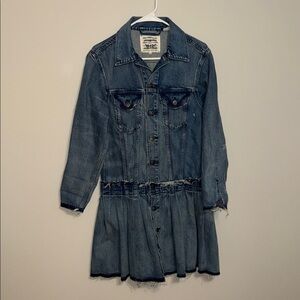 Levi's Trucker Pleated Blue Denim Dress - size XS. B1